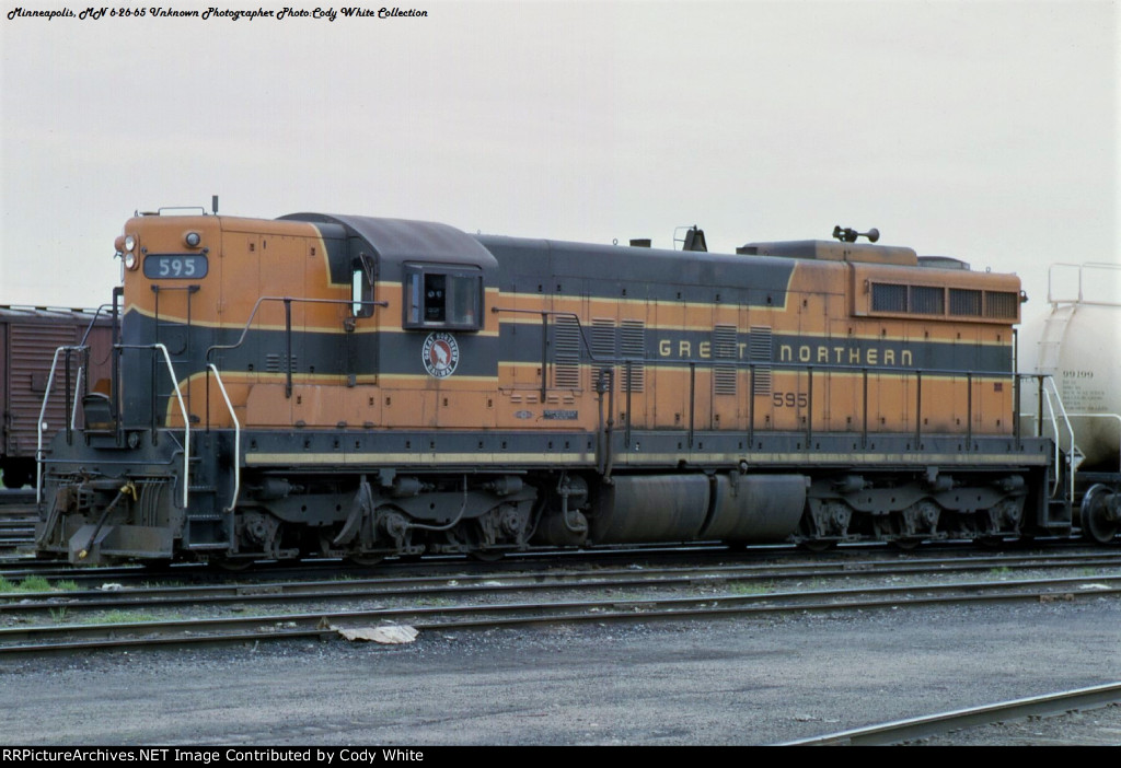 Great Northern SD9 595